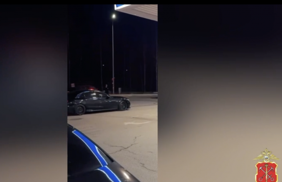 Бывший виновник смертельного ДТП снова задержан за опасные трюки на Mercedes